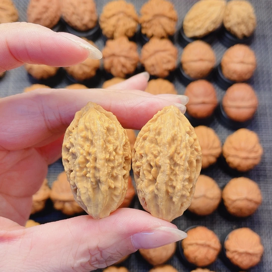 文玩核桃把件长瓜条