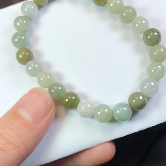 翡翠未镶嵌颈饰缅甸A货，每天下午1点半开播