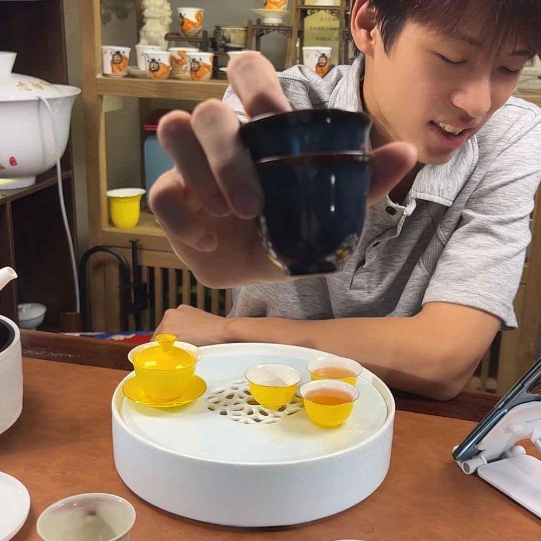 福利价两只主人杯子