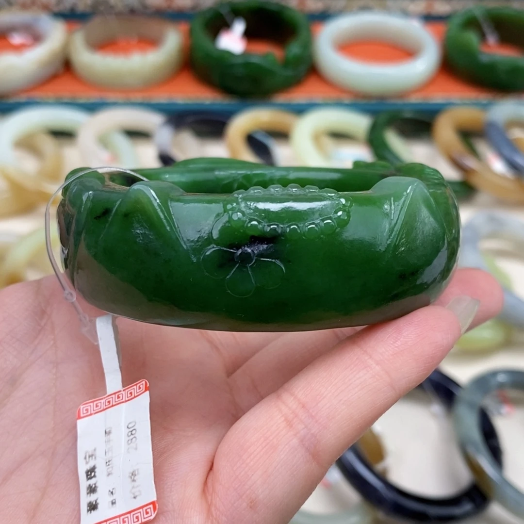 *****和田玉未镶嵌手镯58