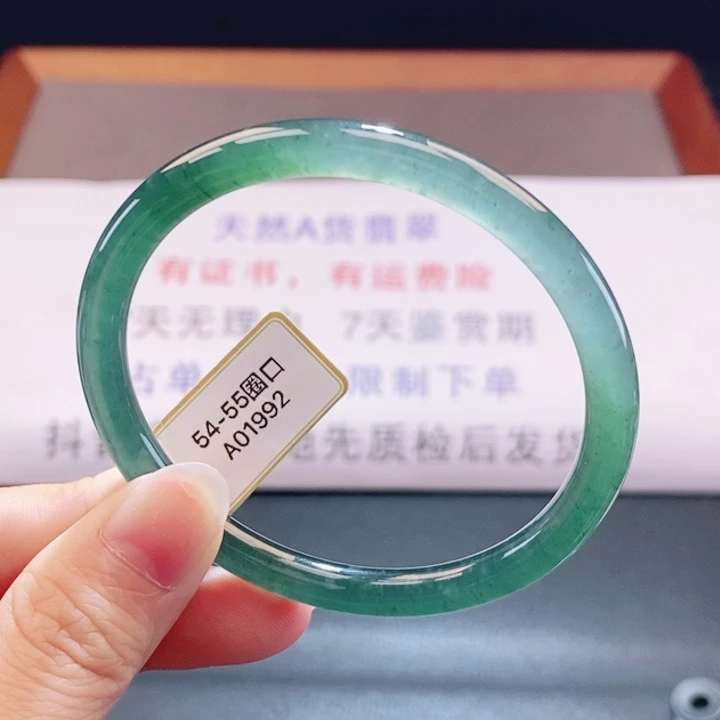 翡翠未镶嵌手镯翡翠手镯30