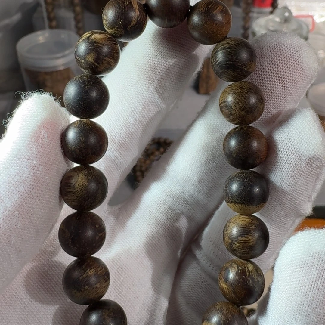 沉香沉香碎屑惠安土沉1.0沉水11.7克