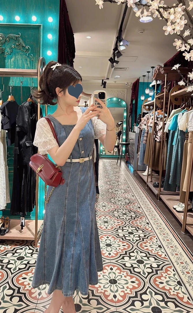 2025电影同款法式牛仔连衣裙收腰显瘦休闲短袖长裙