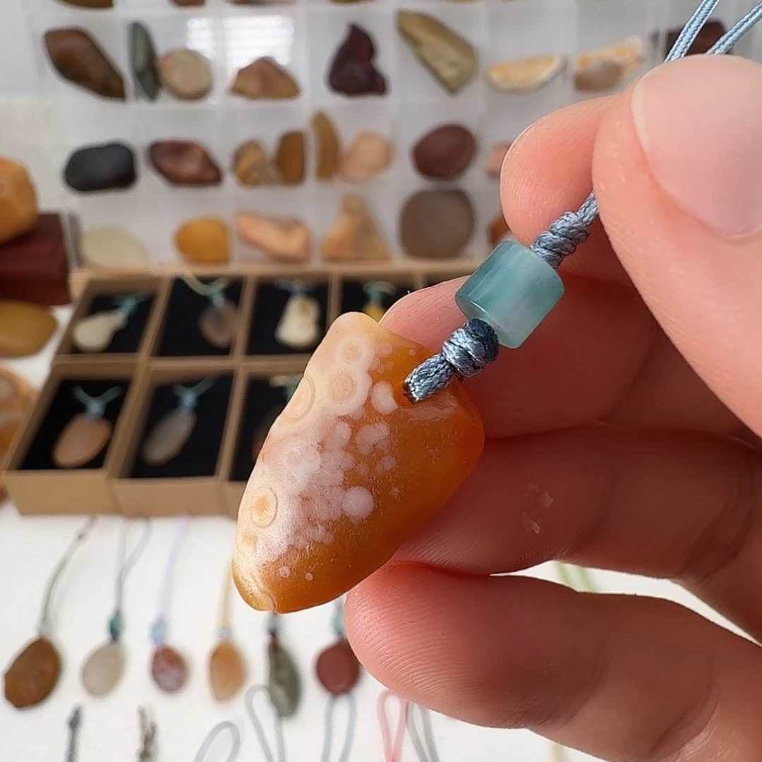 玛瑙/玉髓未镶嵌吊坠(不含链)