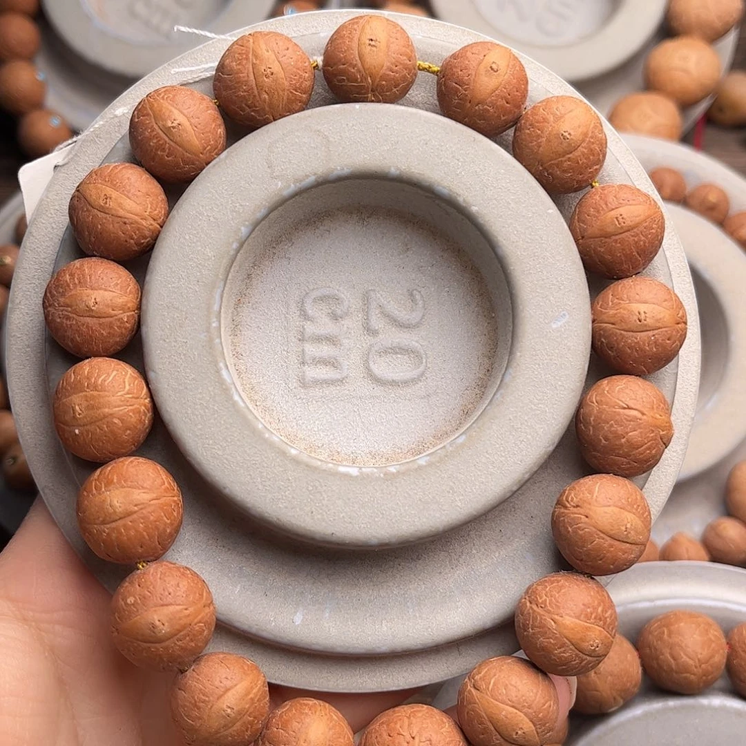 凤眼菩提手串14福利