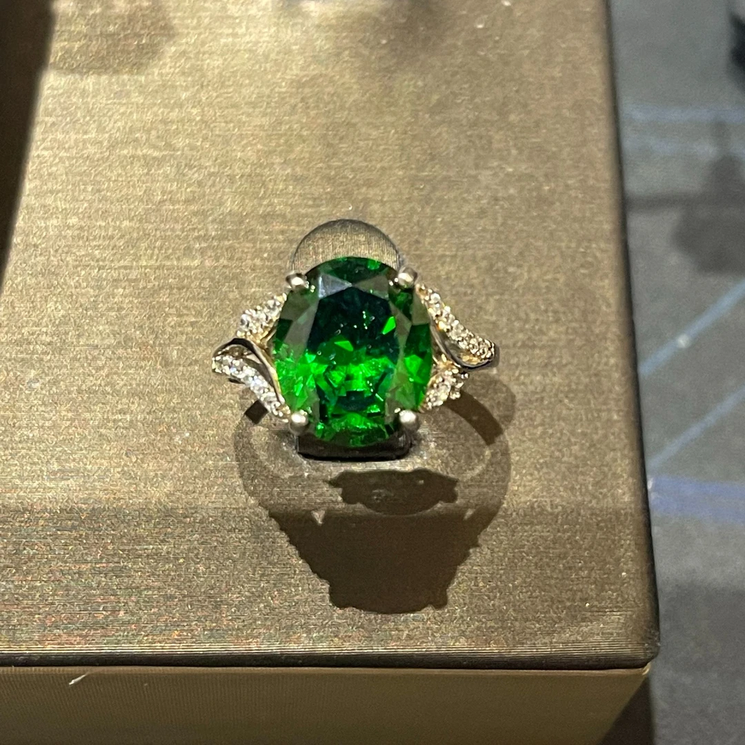 925银戒指  S925银戒指 大克拉重工 精切高品质 绿色精品戒指