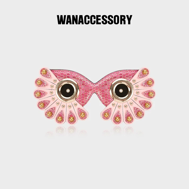 WANACCESSORY万蔻2023璀璨猫头鹰换脸包配饰面具眼睛原创设计