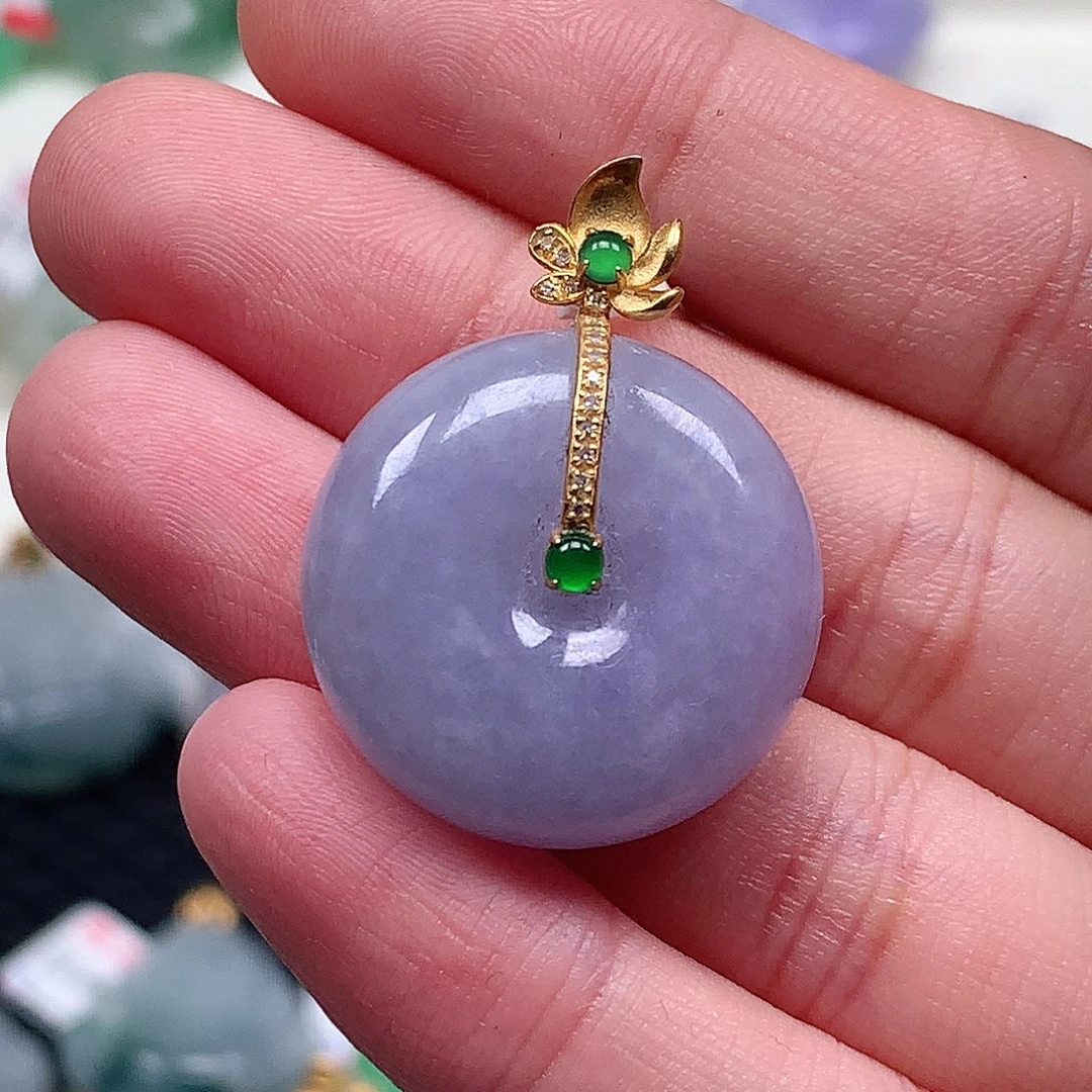 颈饰18K金镶嵌翡翠翡翠吊坠