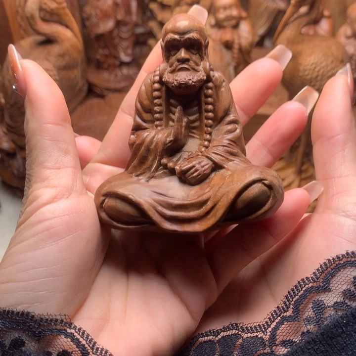 檀香木其他老山檀香手把件瑕疵