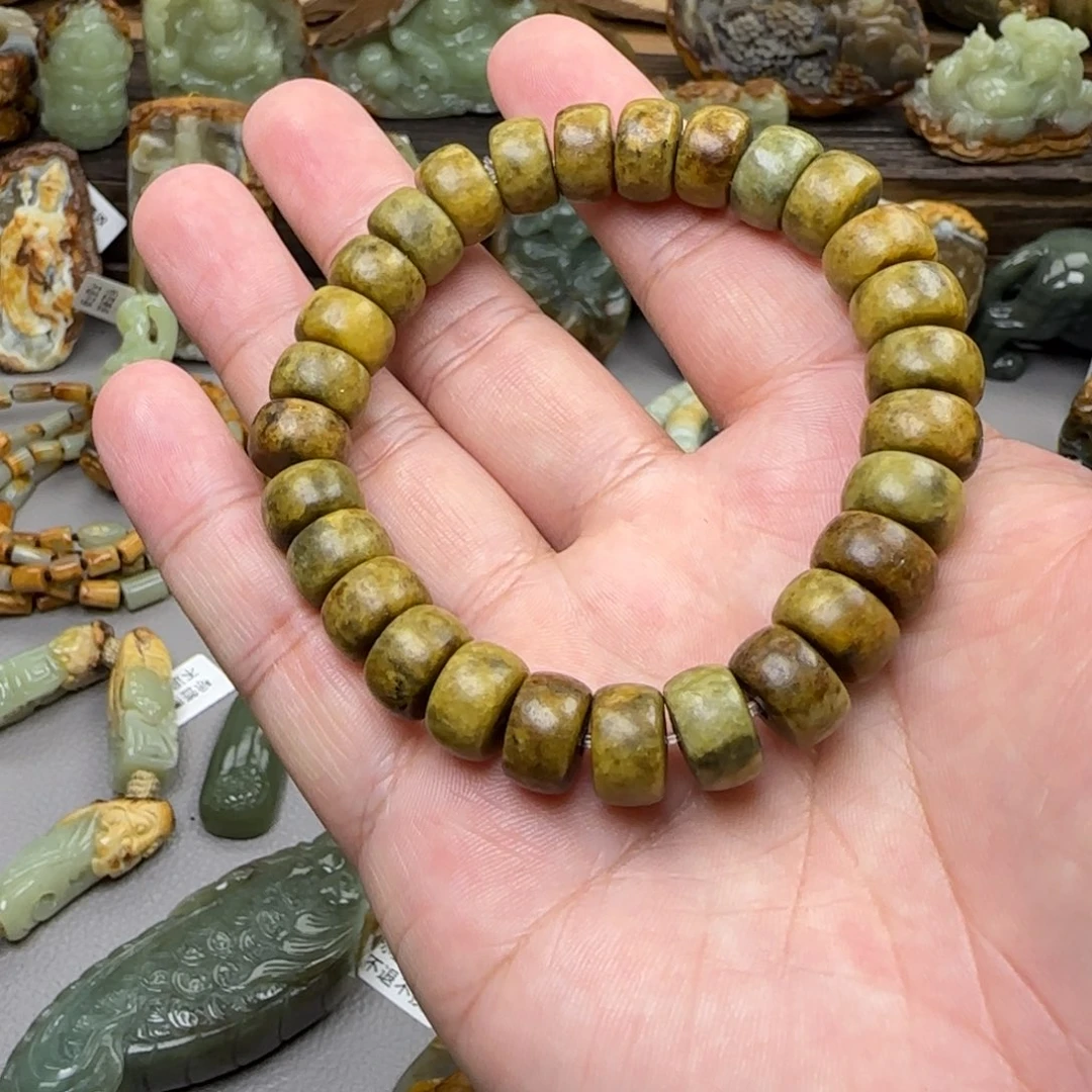 岫岩河磨玉（透闪石质玉）未镶嵌珠宝奇石