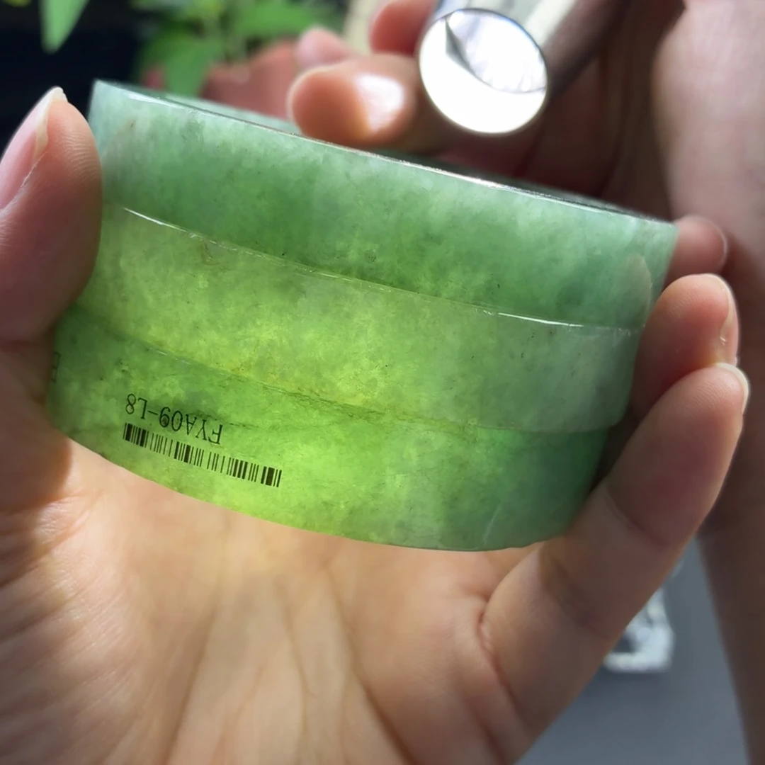 定制翡翠未镶嵌翡翠手镯天然缅甸a货翡翠手镯