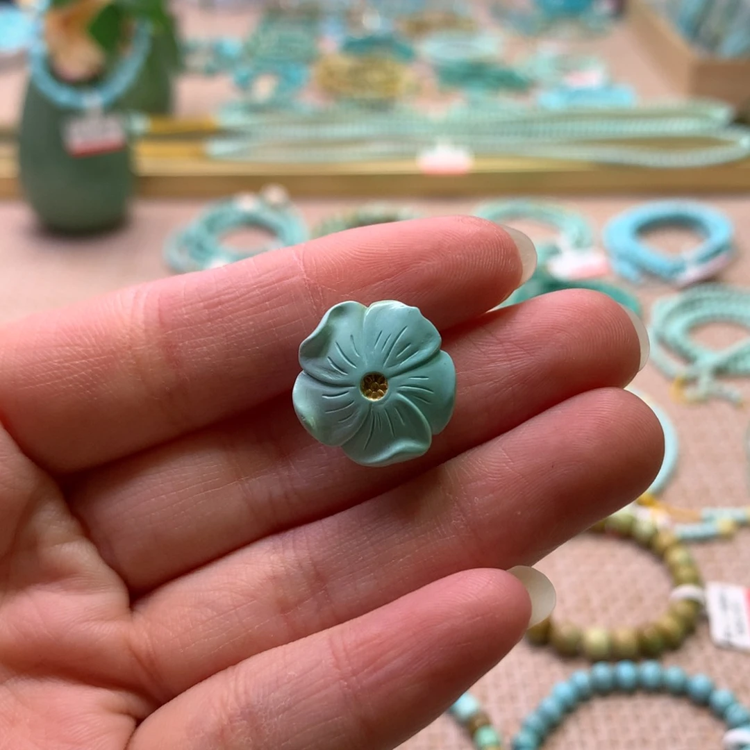 绿松石未镶嵌配饰