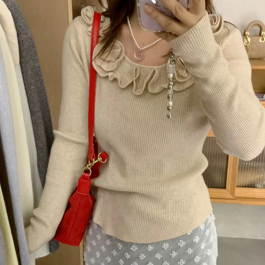 法式温柔立体花朵圆领长袖毛针织衫女秋冬款修身显瘦气质针织上衣
