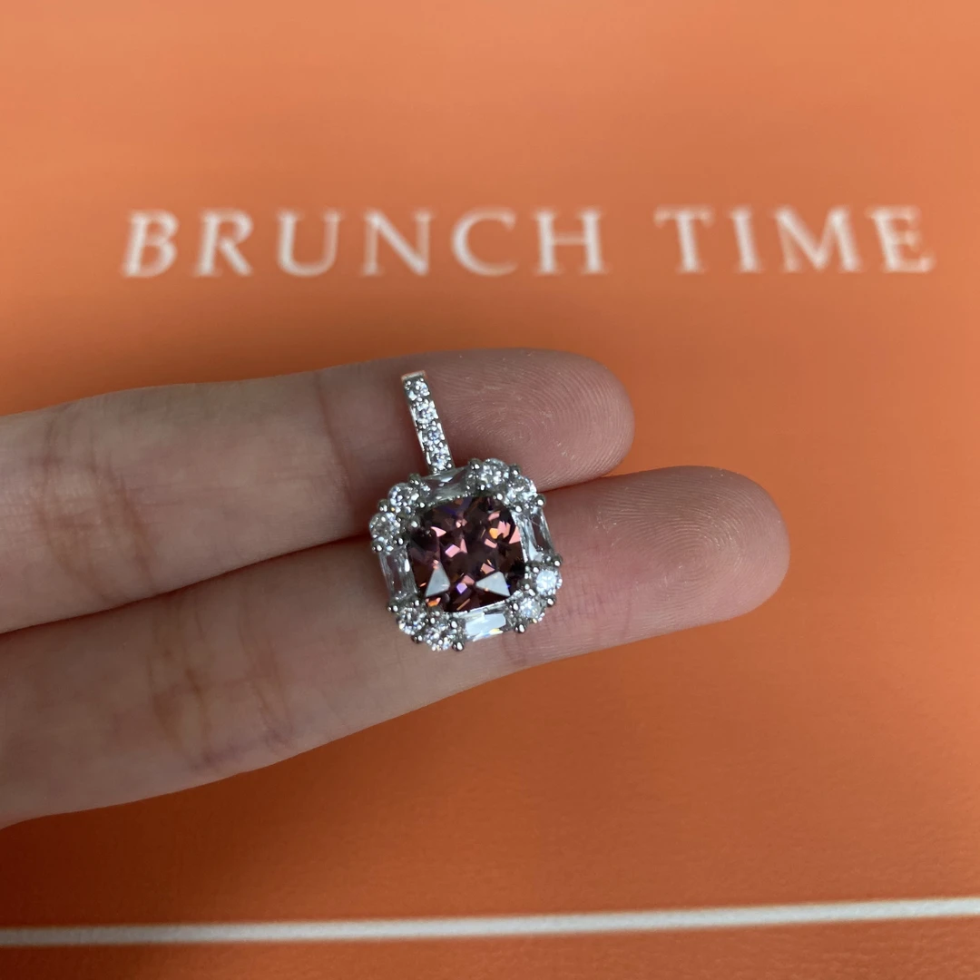 阿鲁沙-亚历山大干枯玫瑰高奢吊坠配链XL010