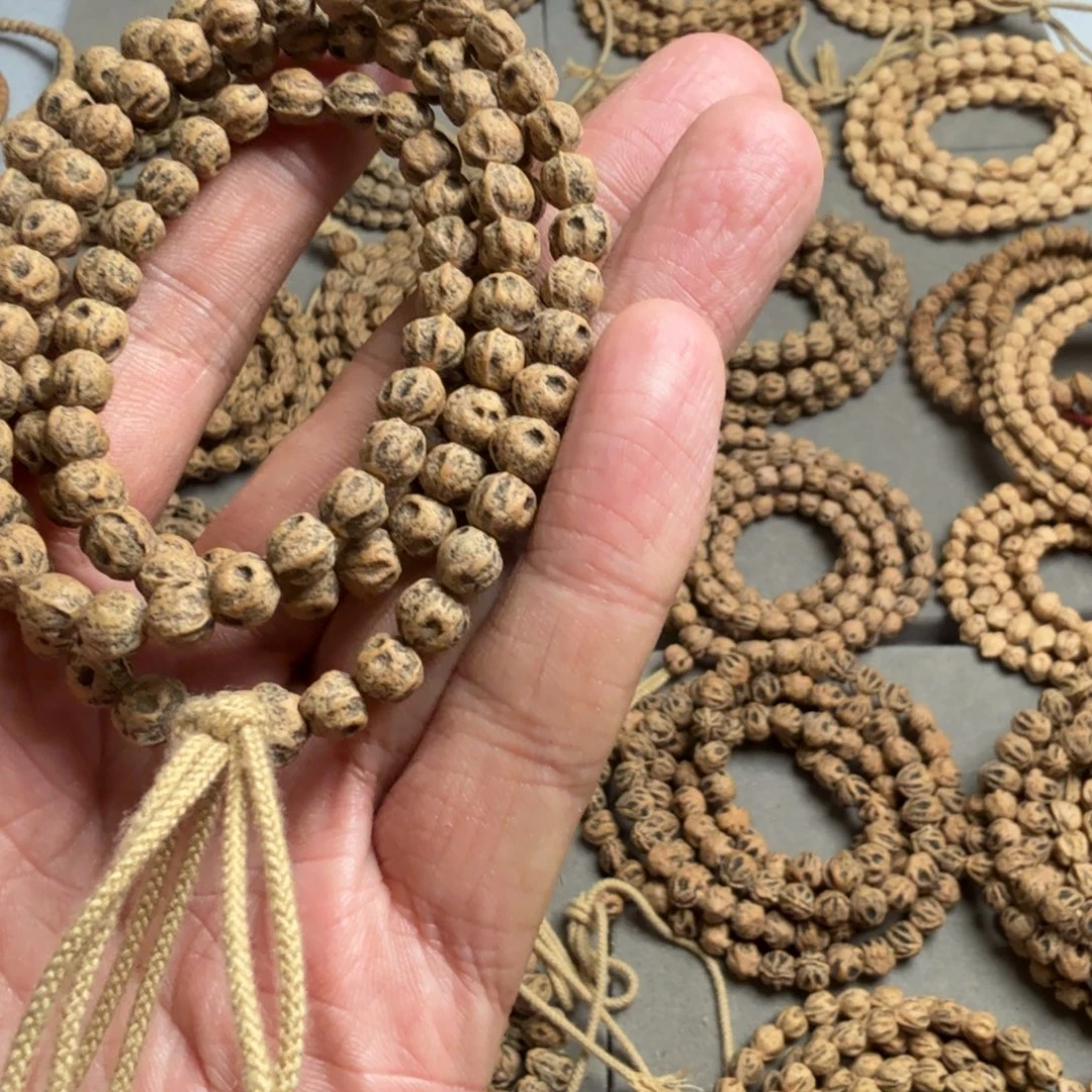 王***军柏香籽/百香籽吊坠