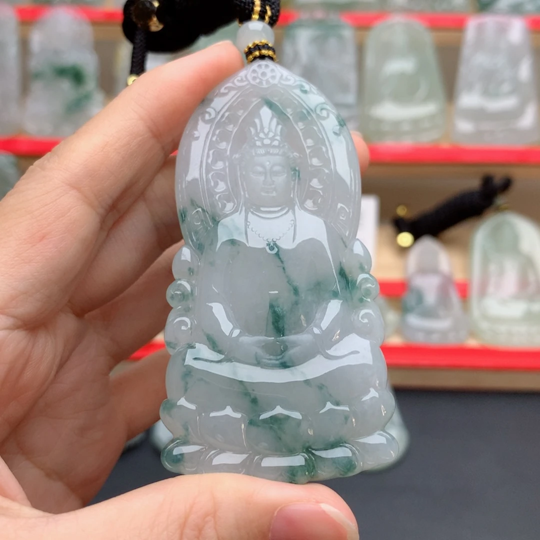 翡翠未镶嵌颈饰素衣
