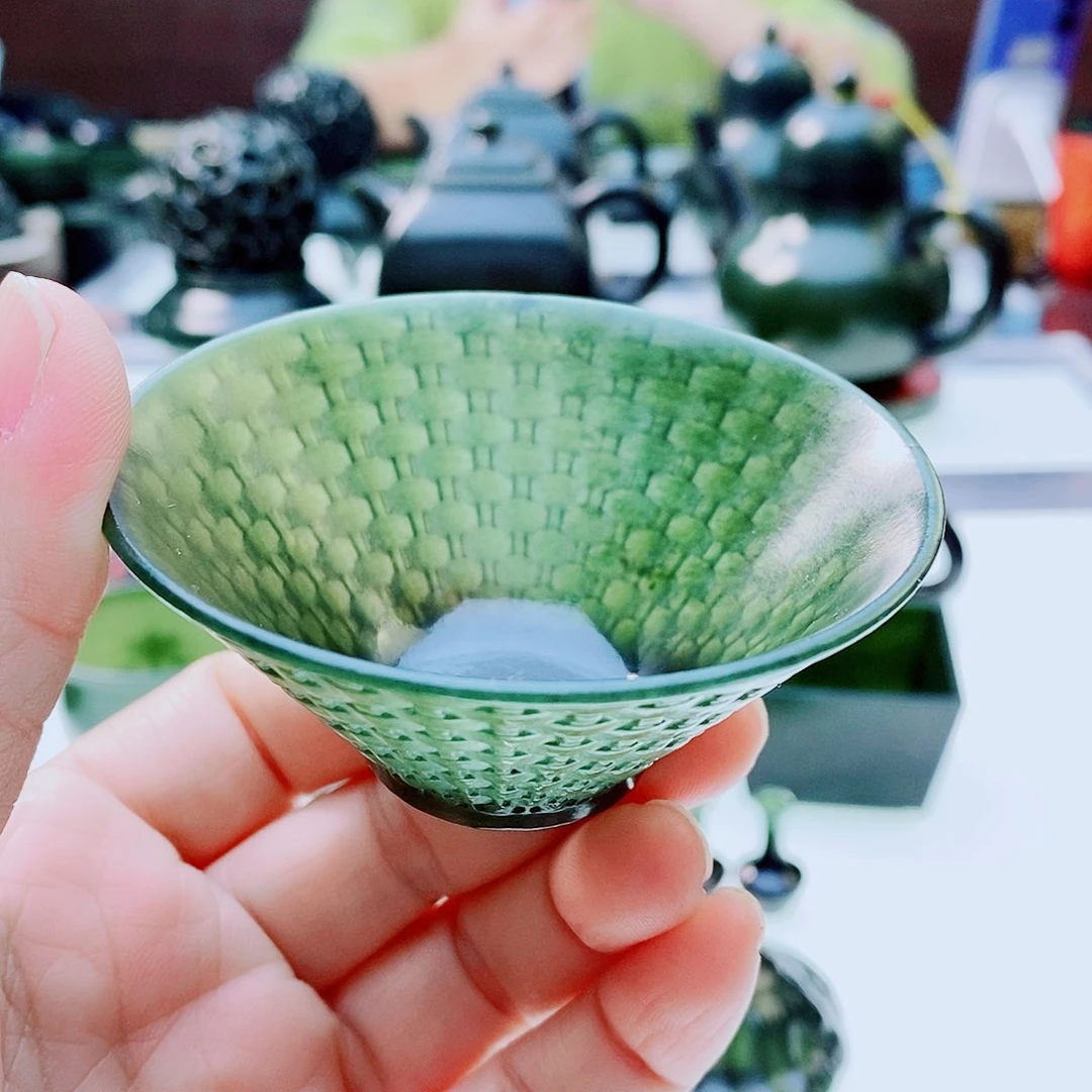 未镶嵌和田玉摆件