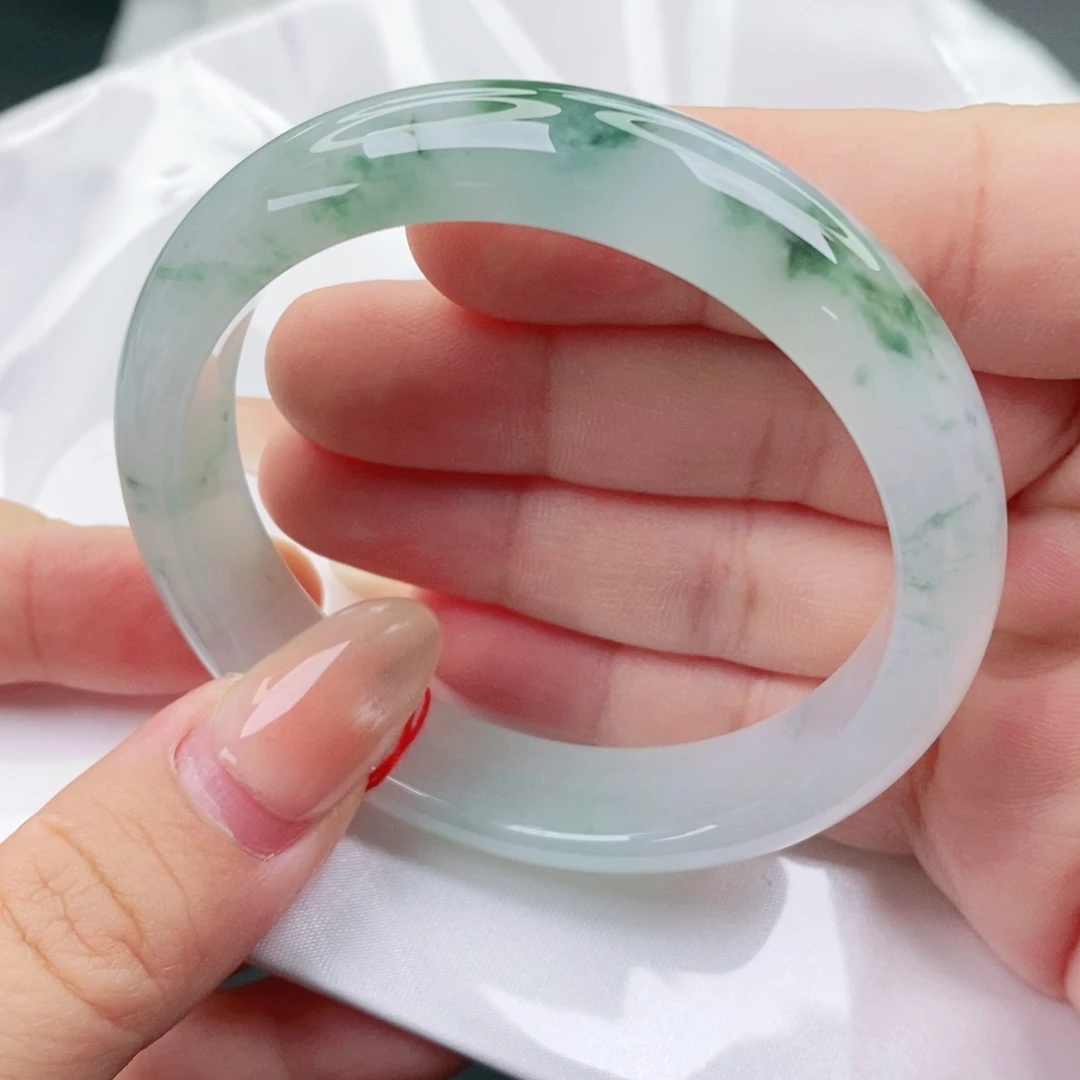 翡翠未镶嵌手镯55圈口