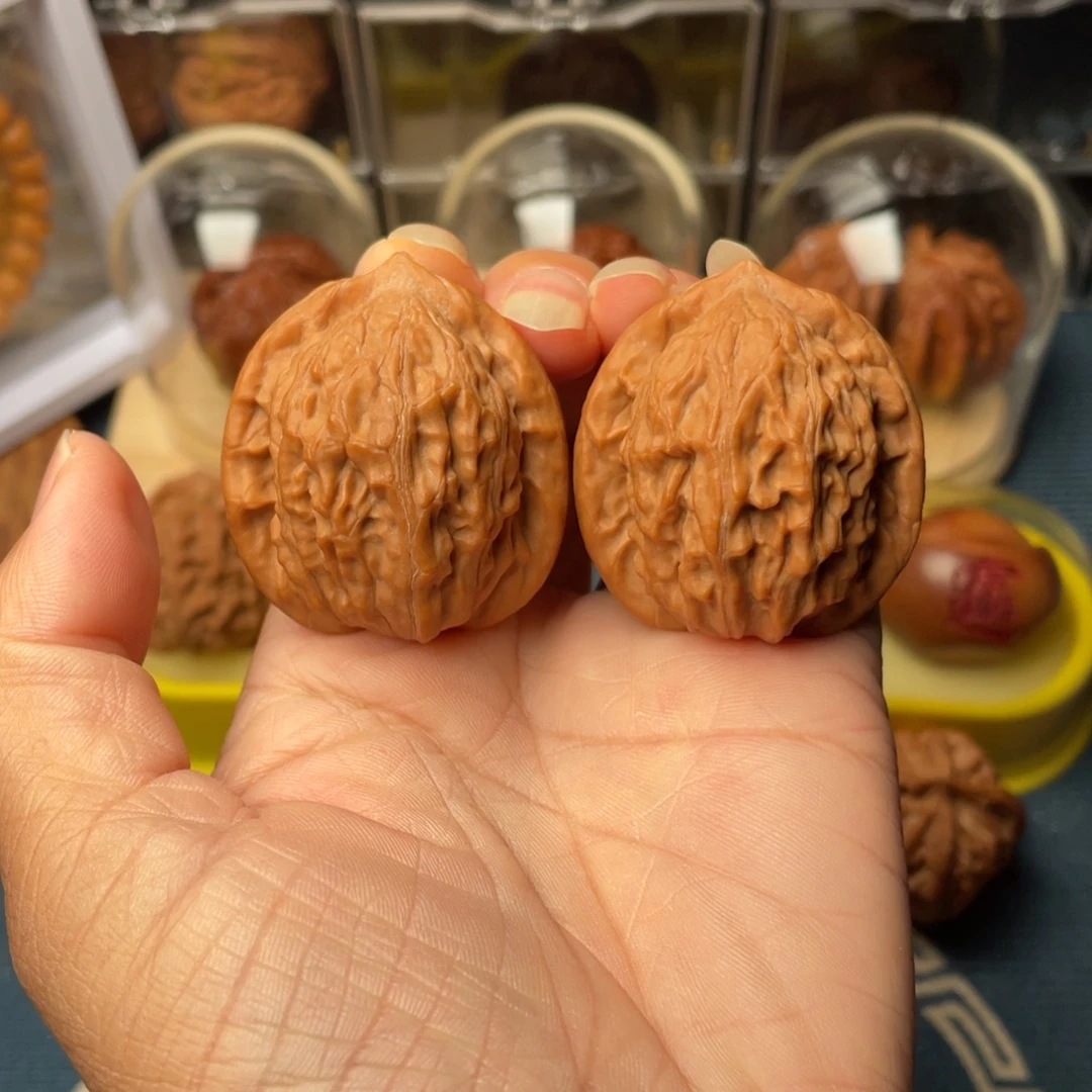 文玩核桃把件38大红袍