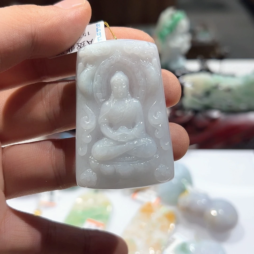 翡翠未镶嵌颈饰挂件