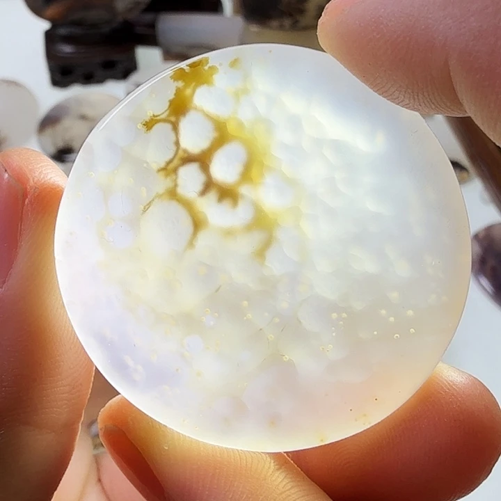 玛瑙/玉髓未镶嵌珠宝半成品
