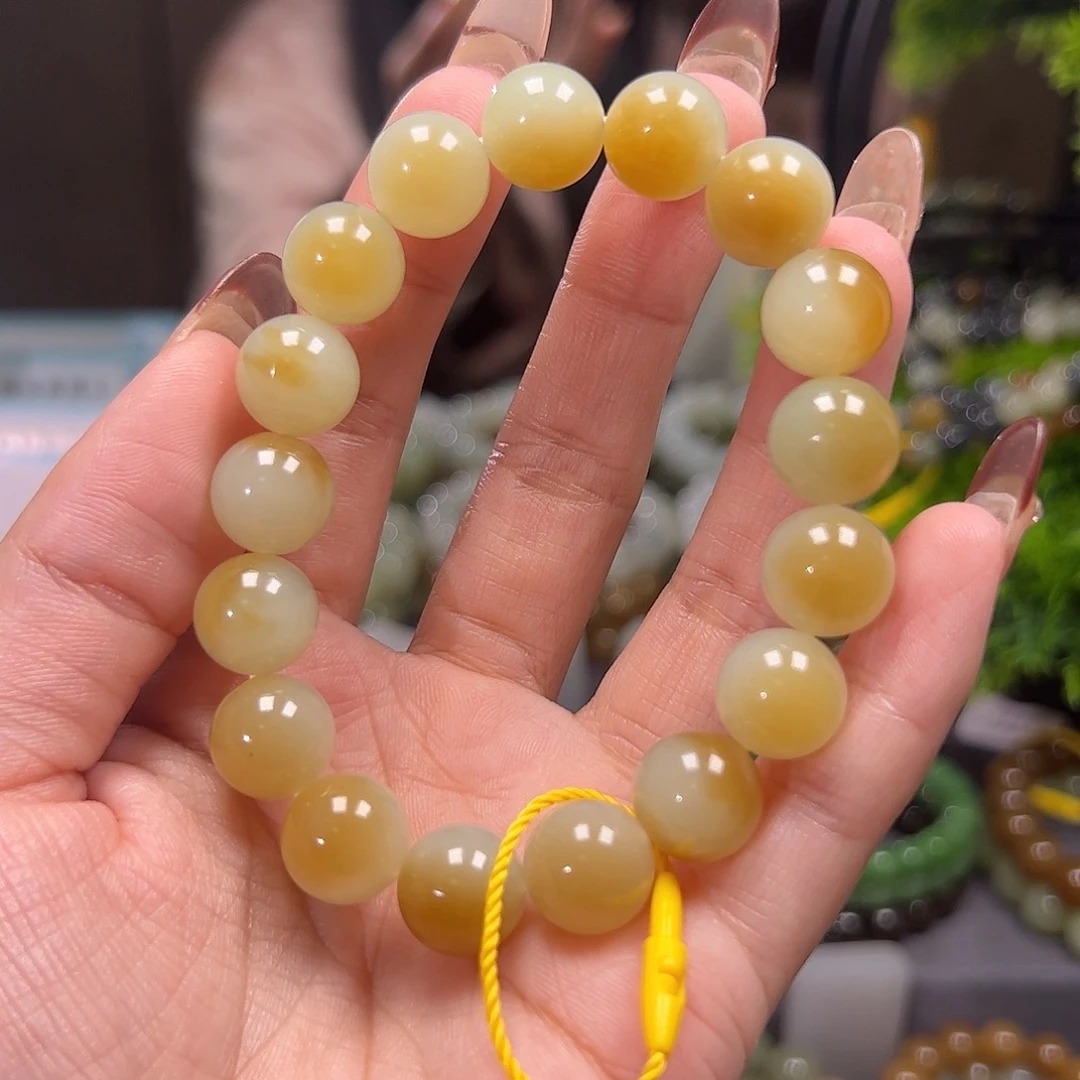 和田玉未镶嵌手串