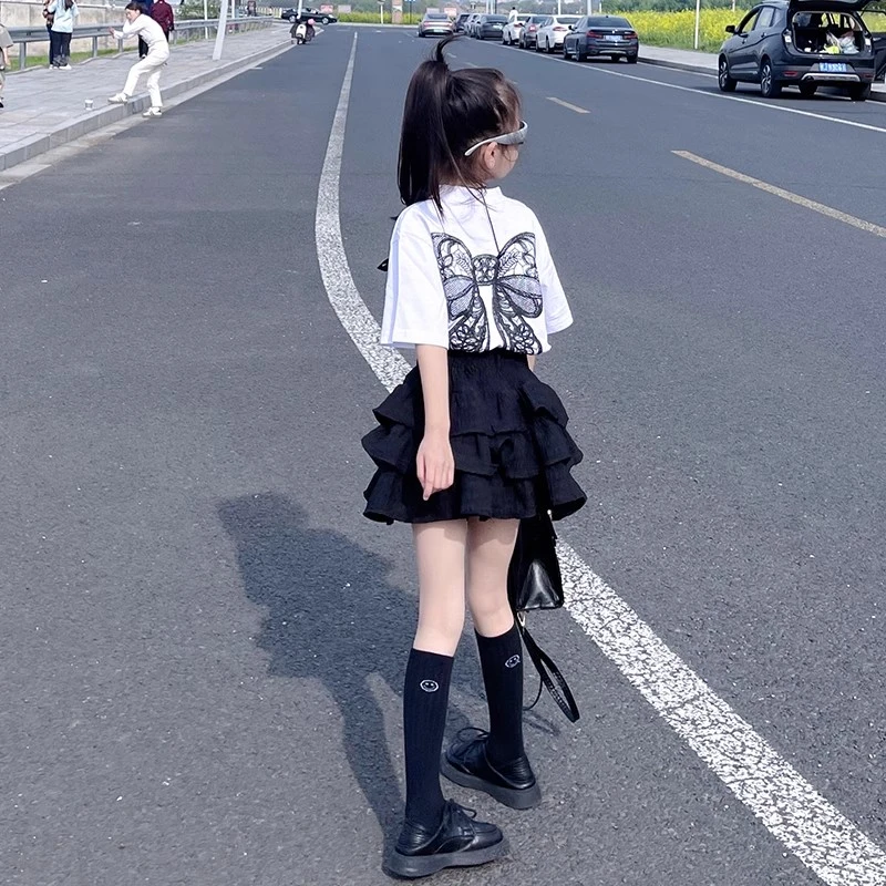 女童2025夏季新款宽松蝴蝶圆领短袖T恤高腰时髦蛋糕半身裙两件套