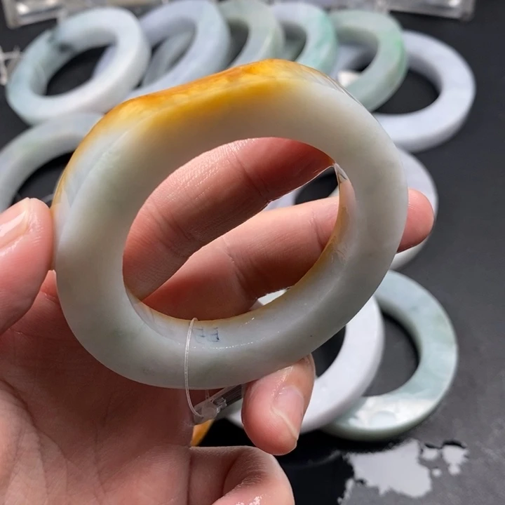 幸***乐定制翡翠未镶嵌翡翠