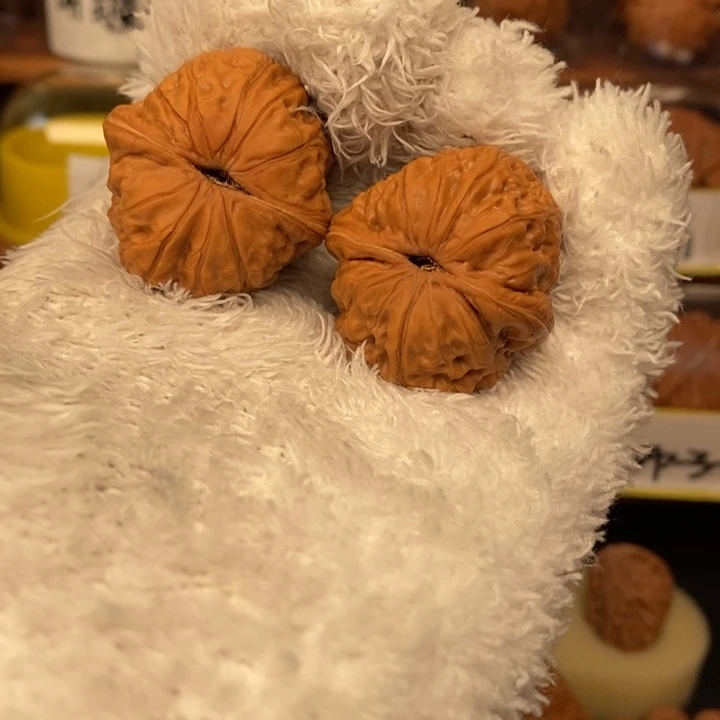 文玩核桃吊坠D***n38元宝