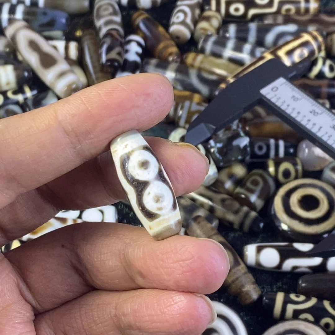 玛瑙/玉髓颈饰未镶嵌已*置