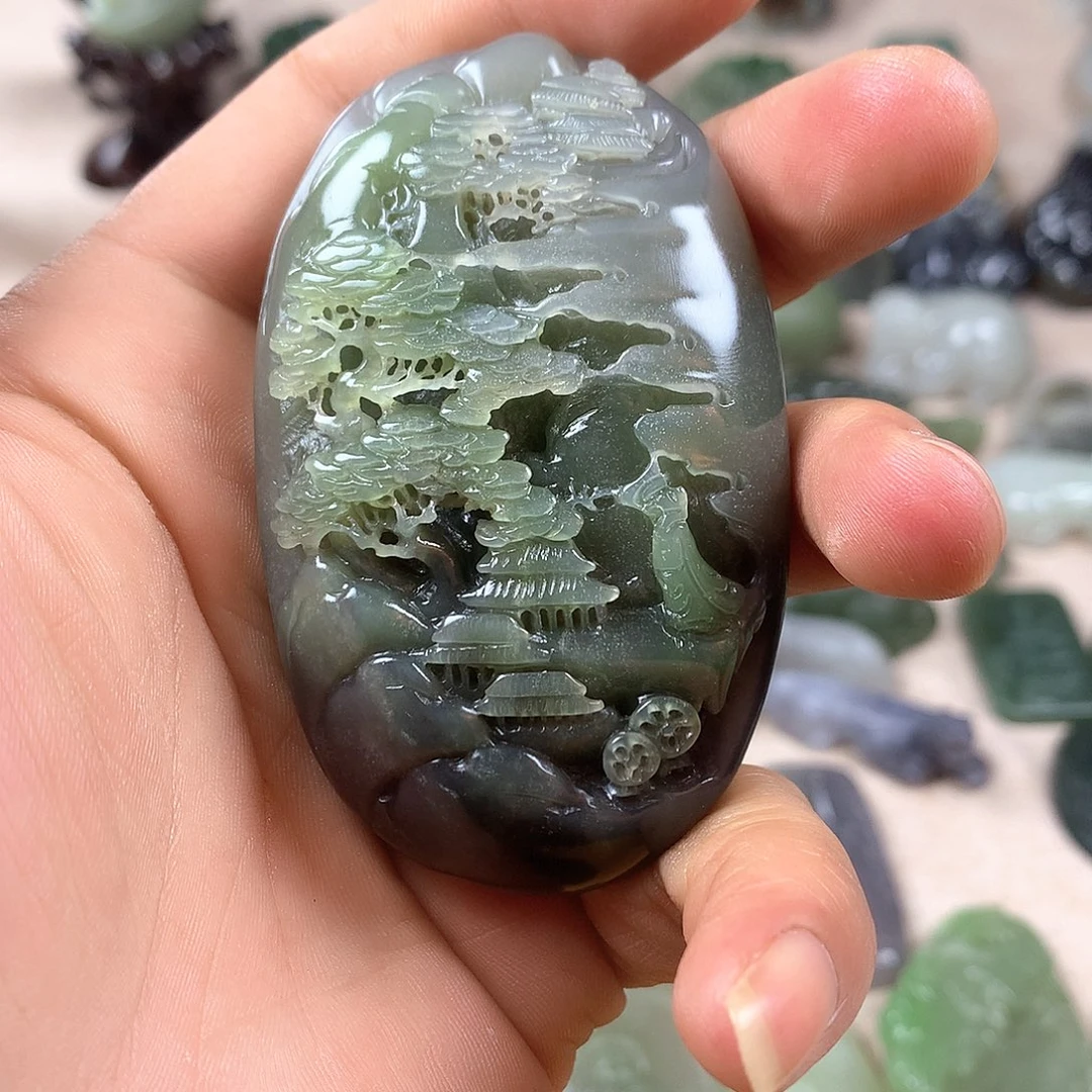 颈饰未镶嵌和田玉