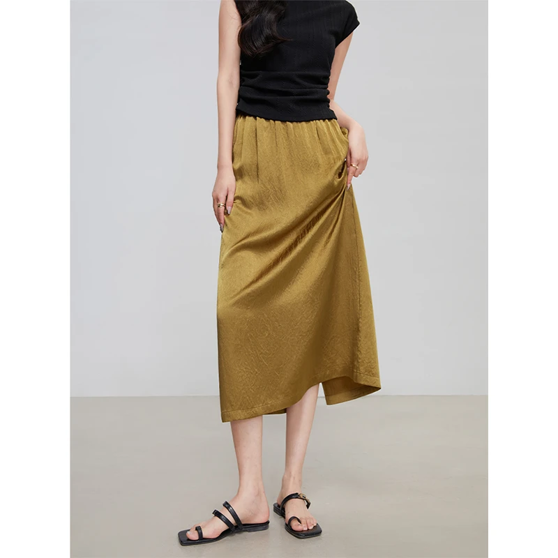 拉夏贝尔醋酸鎏金半身裙夏褶皱肌理感高腰轻奢缎面开叉中长裙