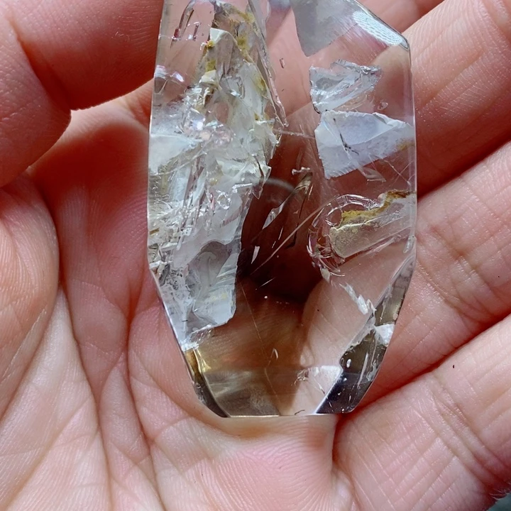 水晶颈饰未镶嵌月*水晶