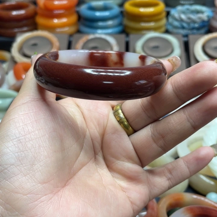 合金手链石英质玉妖****?