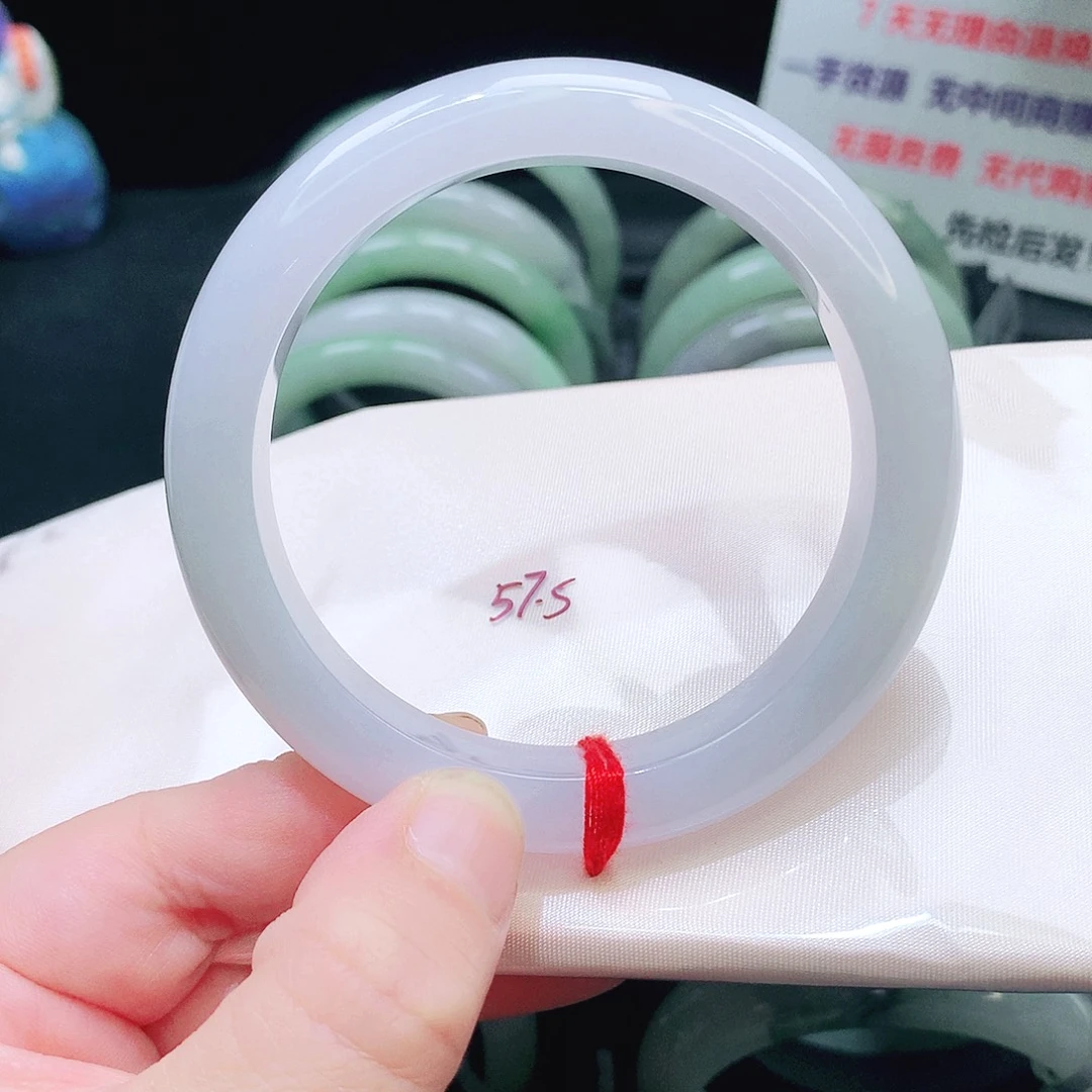 翡翠未镶嵌手镯194