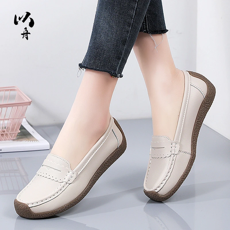 2025春秋爆款豆豆鞋女休闲舒适护士鞋平跟女单鞋牛筋大码妈妈鞋潮