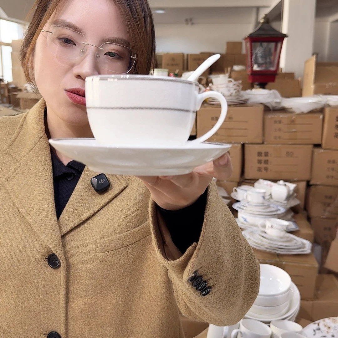 骨瓷220ml咖啡杯碟1套（3件）