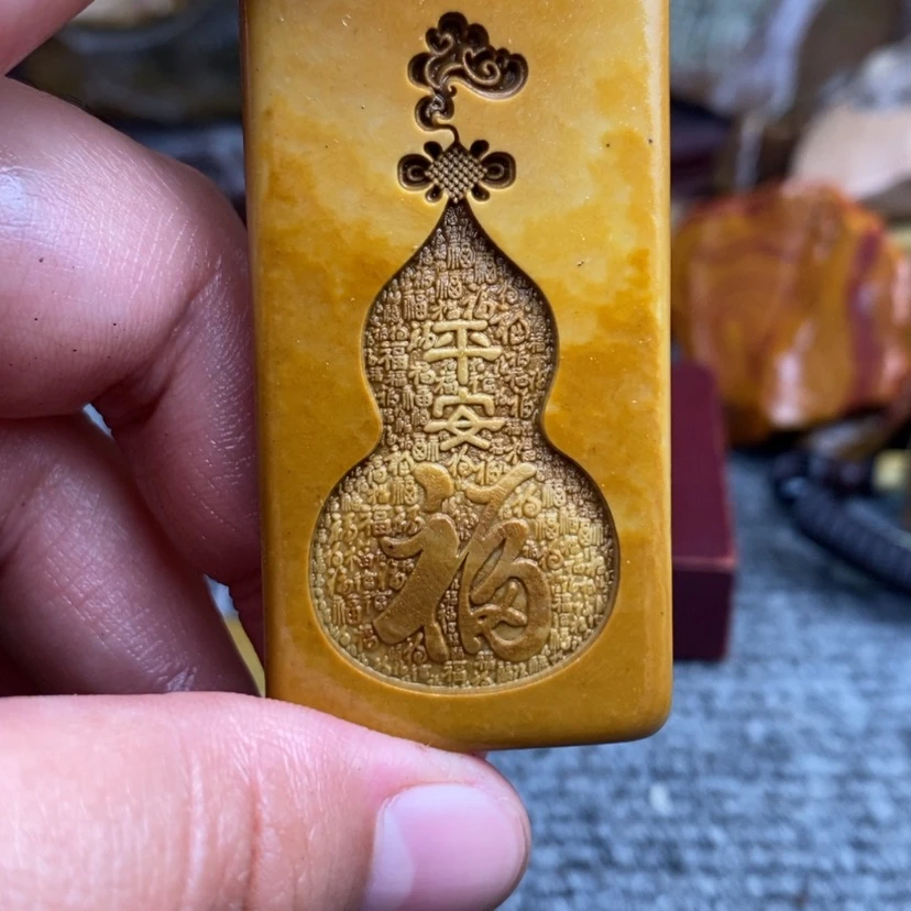 【闪购商品】原石雕刻手把件