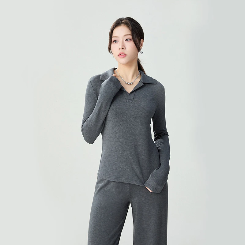 哥弟品质女装新款时尚经典百搭简约无扣式保暖长袖Polo衫1301029