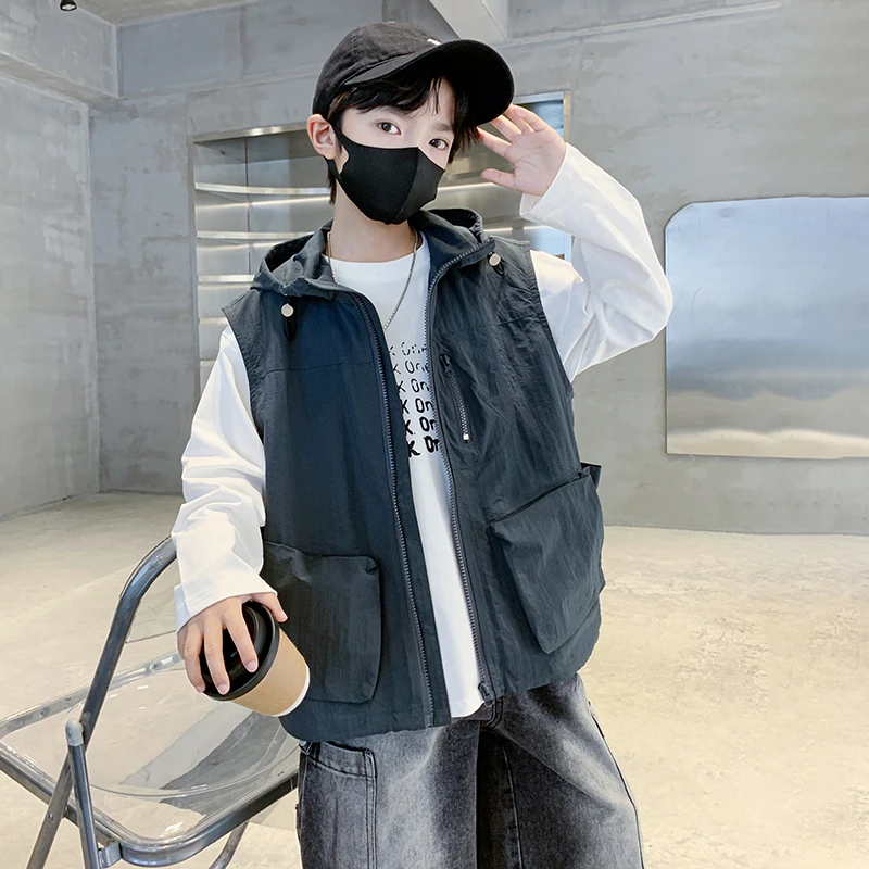 儿童装男童秋装工装马甲2025新款中大童春秋款男孩外穿秋季背心潮