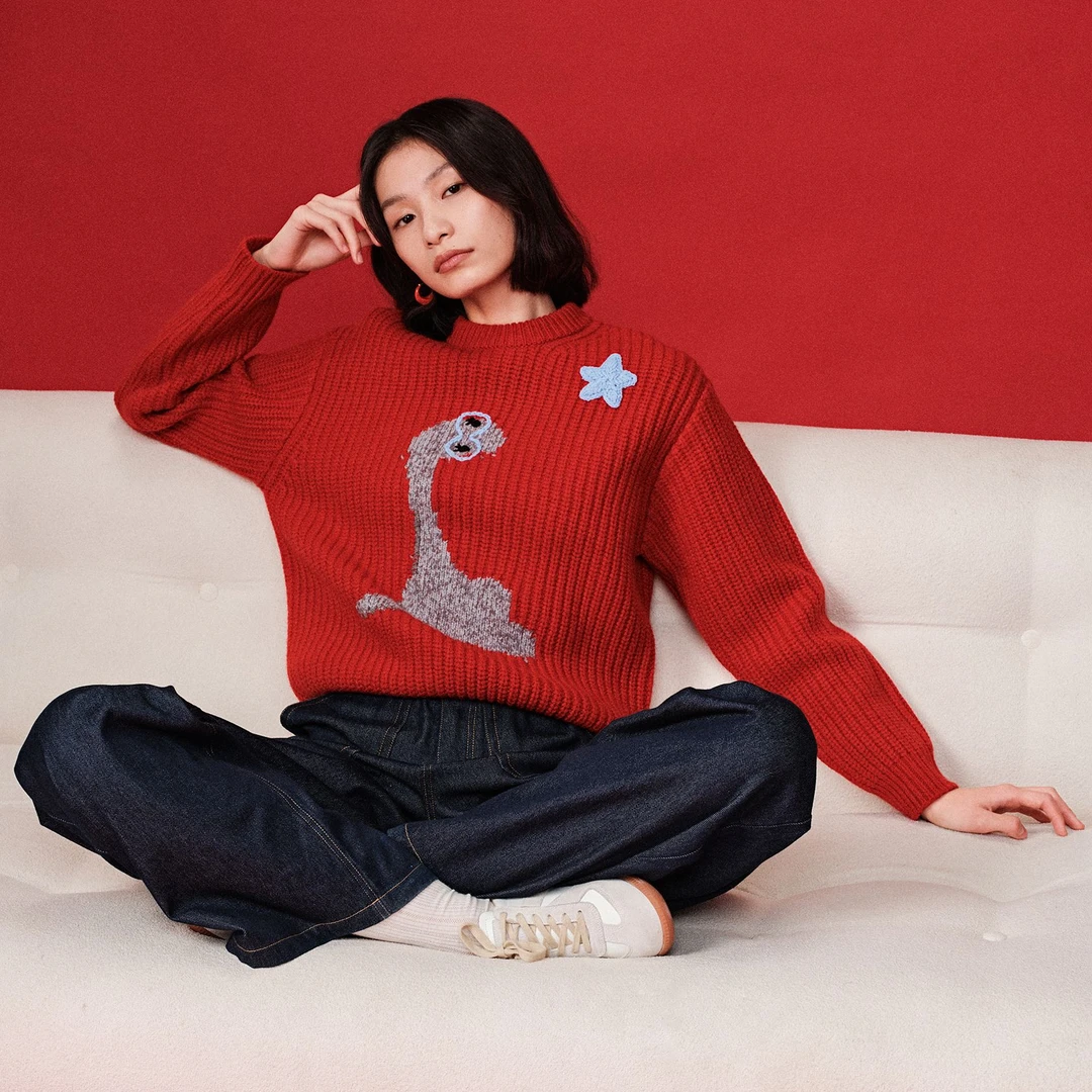 Fabrique Star Lover 秋冬中国红粗棒针美利奴绵羊毛圆领生肖毛衣