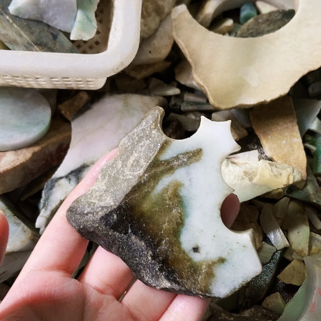 翡翠未镶嵌颈饰天然翡翠