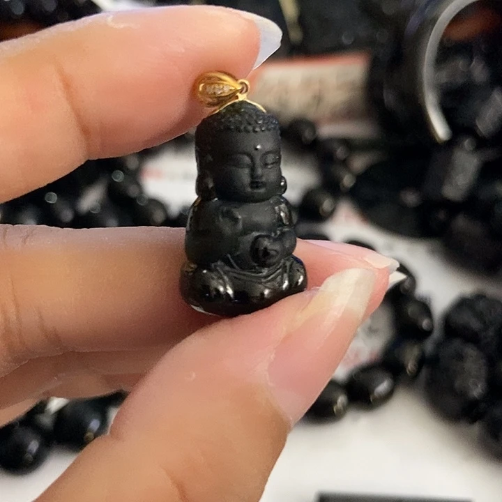 翡翠18K金镶嵌颈饰墨翠宝宝佛