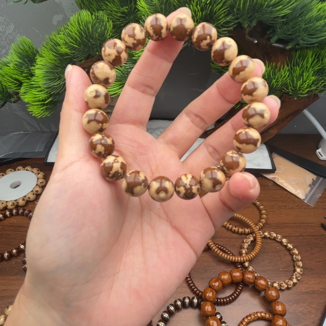 紫金鼠吊坠是紫金鼠93