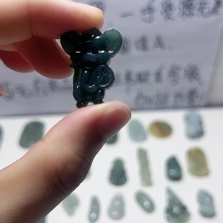 颈饰未镶嵌翡翠A货天然翡翠2