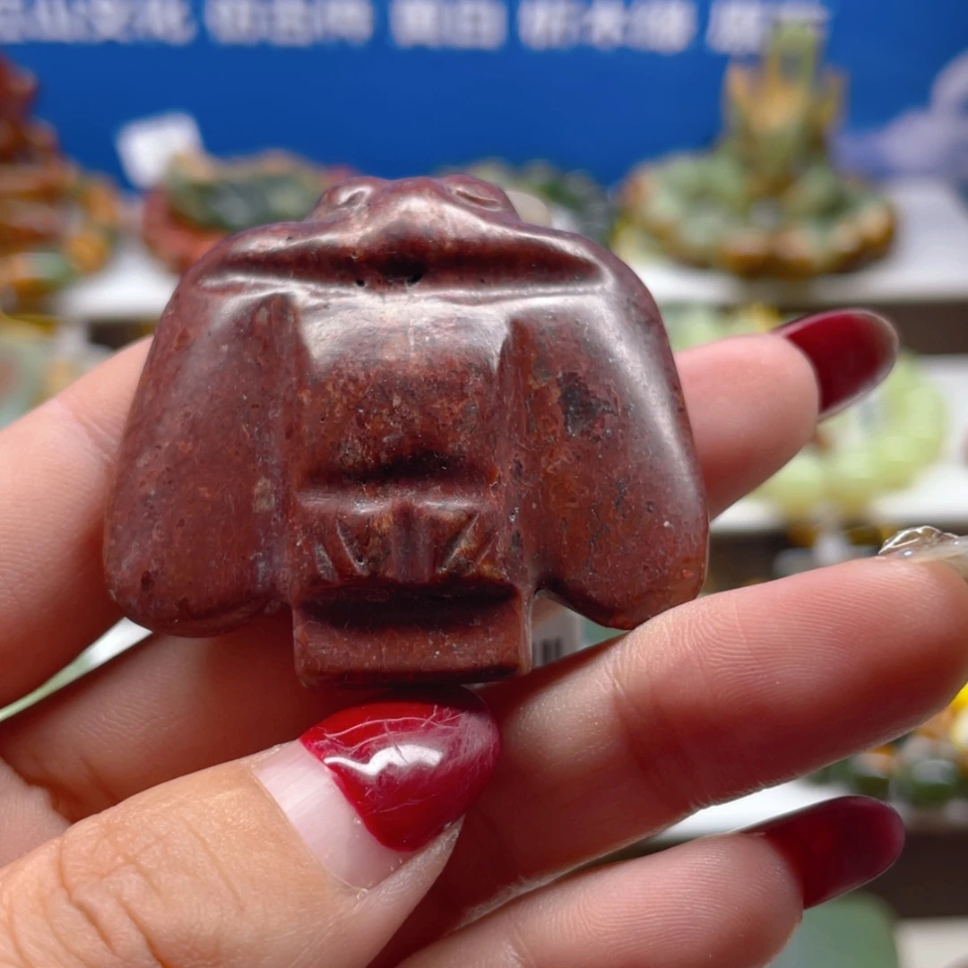 透闪石质玉未镶嵌把件