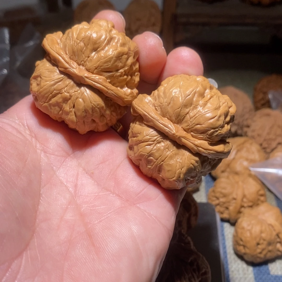 文玩核桃把件蛤蟆头