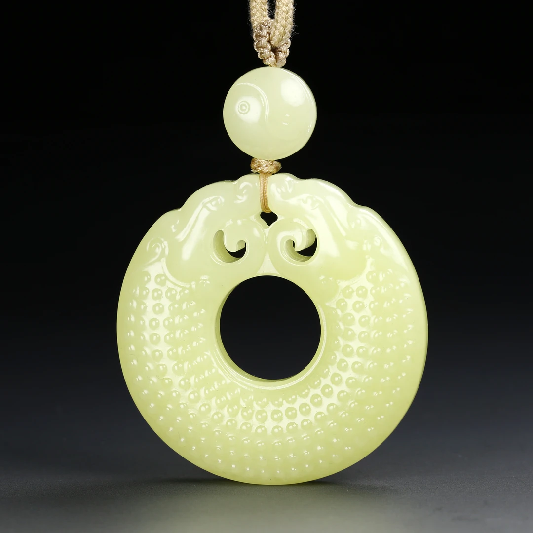 0102013和田玉黄玉双龙护主吊坠