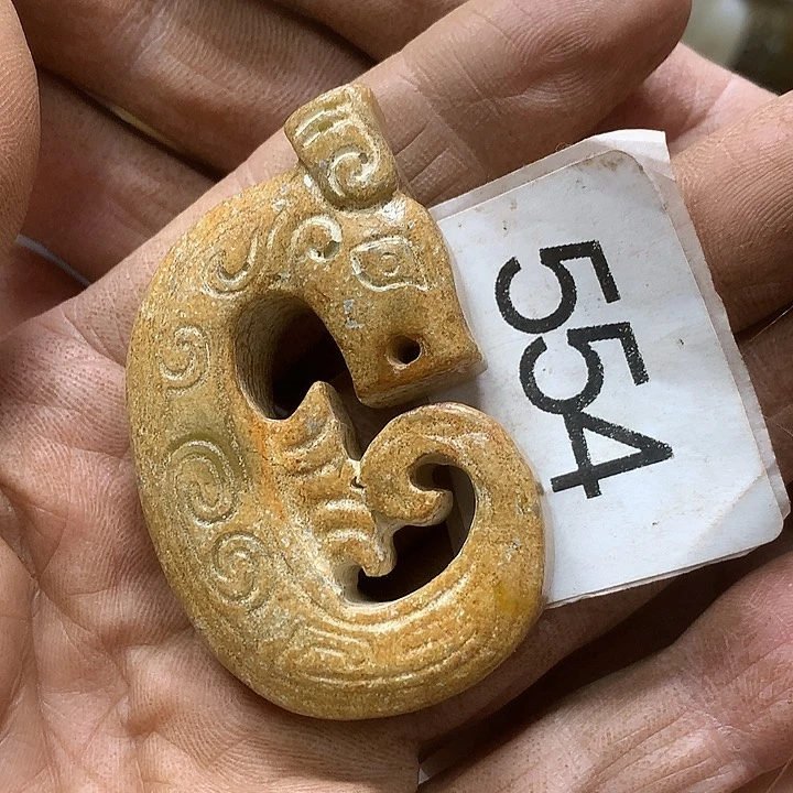 未镶嵌和田玉挂件