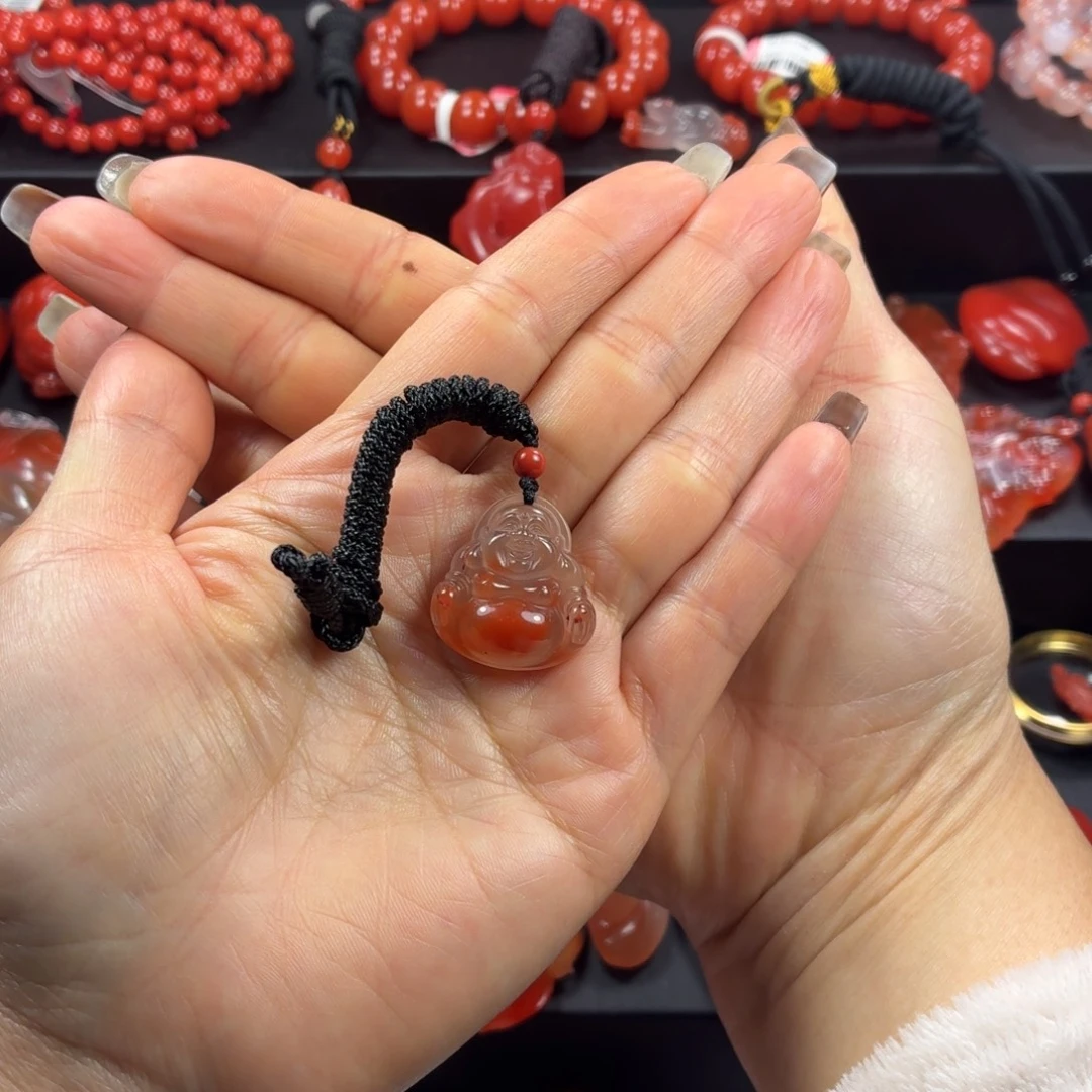 南红玛瑙未镶嵌挂件